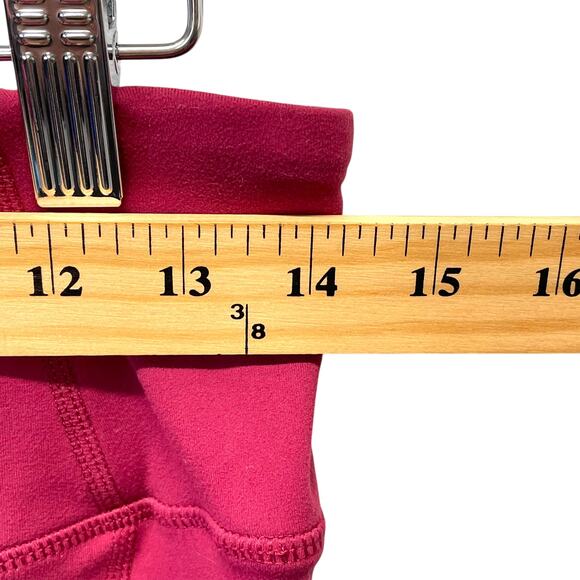 Gaiam Raspberry Pink Leggings with Pockets 7/8 Length M - Picture 4 of 7